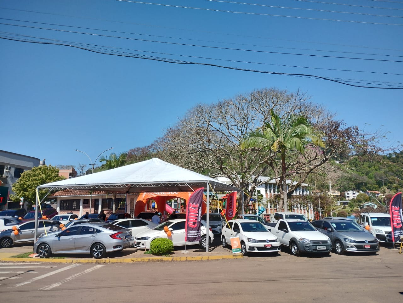 Ir para  <p><big>Nos dias 11 e 12 de setembro, a Cresol Centro-Sul realizou uma feira de ve&iacute;culos na Pra&ccedil;a Padre Basso, no Centro de Marcelino Ramos (RS). A estrutura foi preparada para receber o p&uacute;blico com...