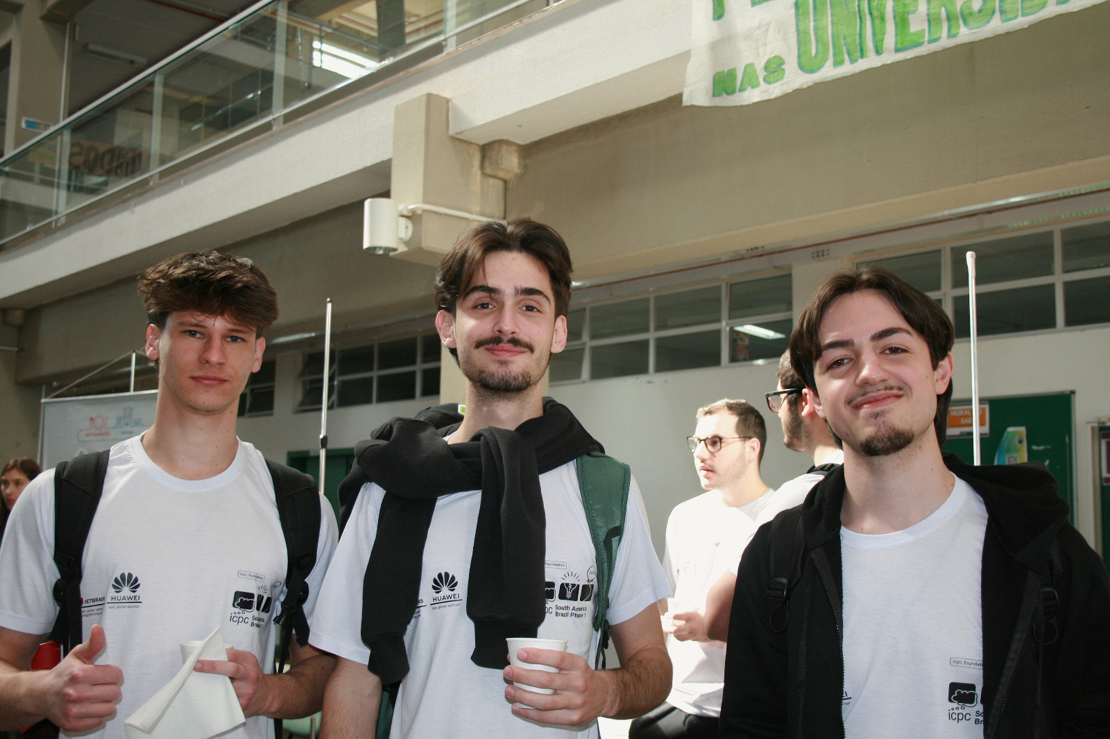Ir para  <p><big>Ap&oacute;s alguns anos de aus&ecirc;ncia, o Curso de Ci&ecirc;ncia da Computa&ccedil;&atilde;o da URI Erechim voltou a marcar presen&ccedil;a na Maratona Nacional de Programa&ccedil;&atilde;o,...