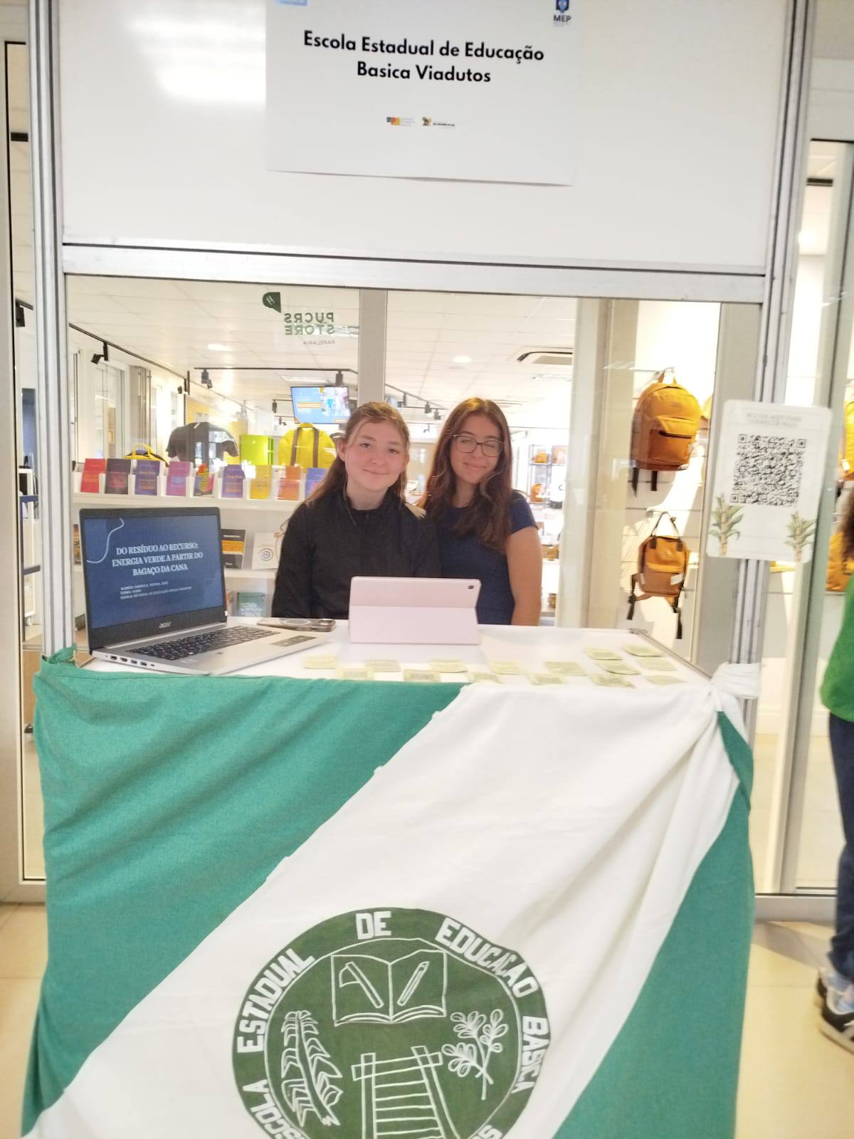 Ir para  <p>Desde o dia 23 de setembro de 2025, estudantes da Escola Estadual de Educa&ccedil;&atilde;o B&aacute;sica Viadutos est&atilde;o representando o munic&iacute;pio em Porto Alegre, durante a MEP 2025 &ndash; Mostra...