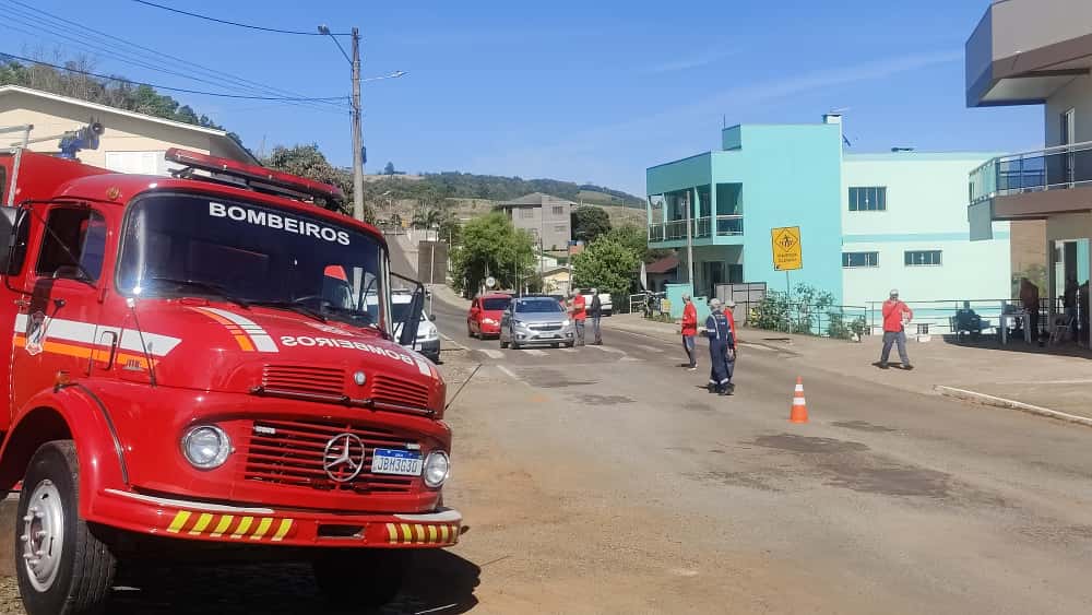 Ir para  <p><big>Na sexta-feira (26), a corpora&ccedil;&atilde;o esteve envolvida no apoio aos peregrinos que participam da 90&ordf; Romaria de Nossa Senhora da Salete, em Marcelino Ramos. Durante o trajeto entre as cidades de...