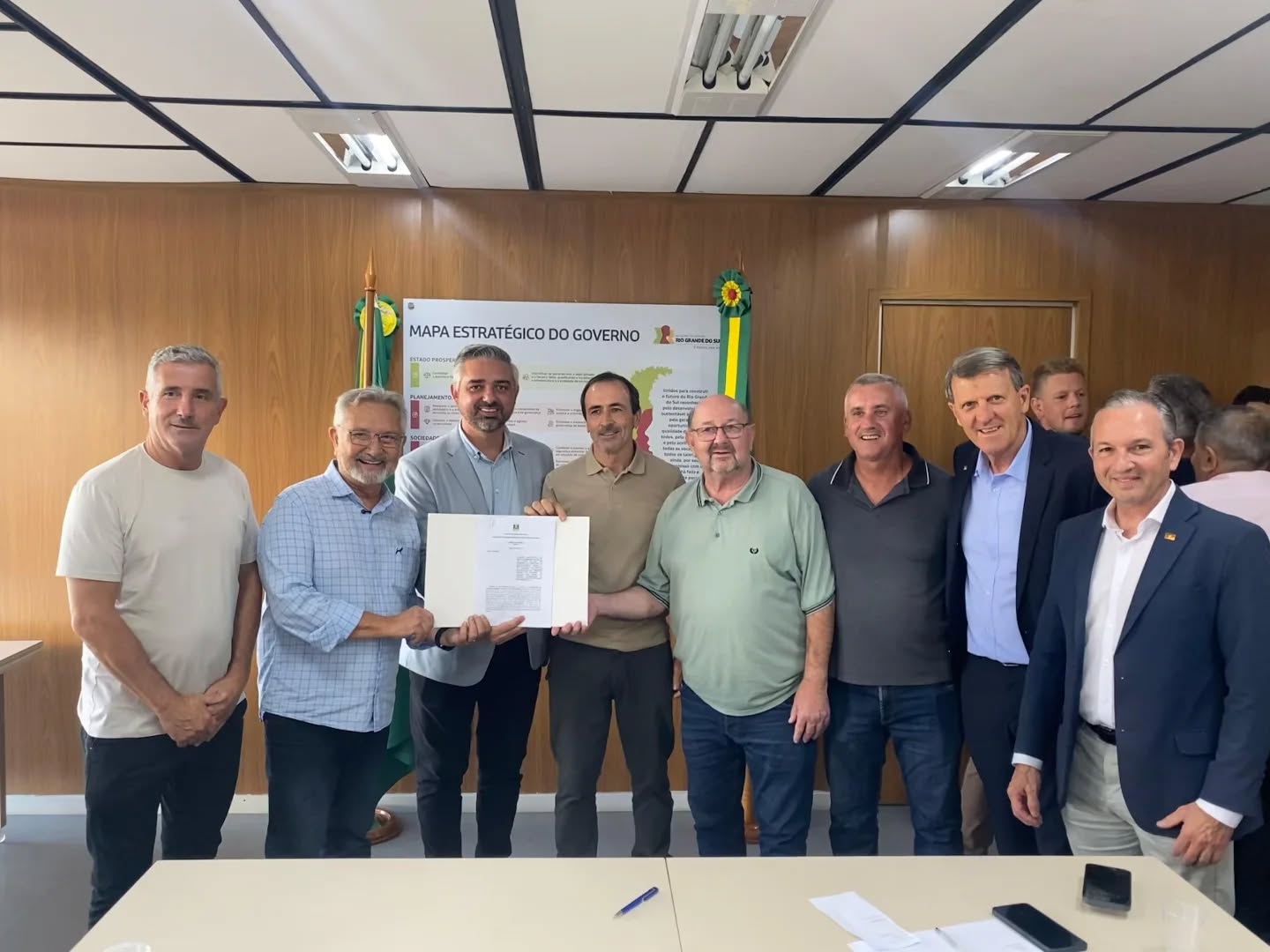Ir para  <p><big>O munic&iacute;pio de Viadutos foi contemplado na terceira edi&ccedil;&atilde;o do programa Pavimenta, coordenado pela Secretaria de Desenvolvimento Urbano e Metropolitano (Sedur), garantindo investimentos em...