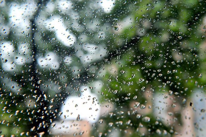 Ir para  <p>Uma frente fria cruza pelo Estado nesta quarta-feira com chuva que pode ser forte e com altos volumes em curto per&iacute;odo em cidades do Leste, Centro e Norte do Estado, incluindo Porto Alegre, conforme a MetSul Meteorologia....