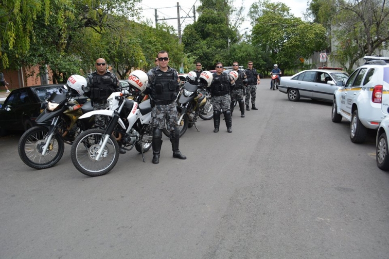Ir para  <p>A opera&ccedil;&atilde;o Avante da Brigada Militar chegou a 200 dias de atua&ccedil;&atilde;o com 2.687 pris&otilde;es efetuados, o que significa uma m&eacute;dia de 13 por dia. Houve ainda a recaptura de 169...