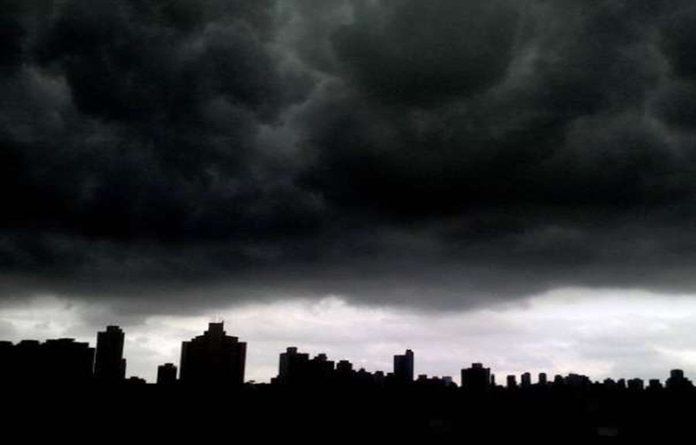 Ir para  <p>A Defesa Civil do Estado alerta para risco de temporais isolados no Rio Grande do Sul neste feriado de Finados. Entre esta ter&ccedil;a e quarta-feira deve se formar, novamente, um ciclone forte no mar. Desta vez, os ventos mais...