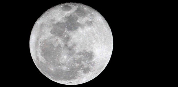 Ir para  <p><big>Nesta segunda-feira (14) o sat&eacute;lite vai estar &agrave; menor dist&acirc;ncia do planeta desde 1948, cerca de 355 mil quil&ocirc;metros, o que faz do fen&ocirc;meno uma super-superlua. O intervalo...