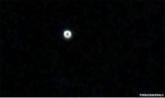 Ir para  <p><big>Entre os dias 16 e 22 de janeiro luzes misteriosas cortaram os c&eacute;us de &Aacute;gua Doce, Irani, Ipumirim e Lind&oacute;ia do Sul sem serem identificadas por quem as presenciou. Os objetos se movimentavam em...