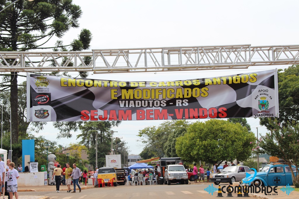 Ir para  <p><big>Aconteceu em Viadutos, no &uacute;ltimo domingo(26/03), o encontro de carros antigos e modificados, evento in&eacute;dito no munic&iacute;pio.</big></p>

<p><big>No encontro , foram...