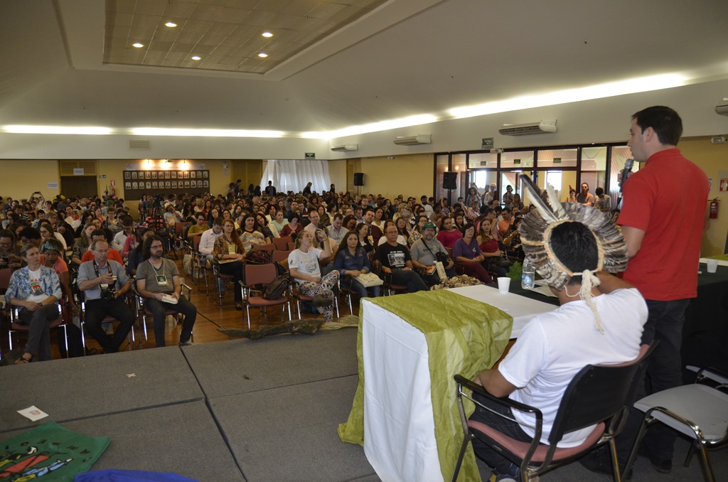 Ir para  <p><big>Um momento de discuss&atilde;o e de reflex&atilde;o sobre educa&ccedil;&atilde;o, pol&iacute;tica e sociedade brasileira e de toda a Am&eacute;rica Latina &eacute; dessa forma que foi dado...