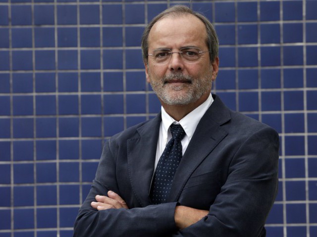 Ir para  <p><big>O epidemiologista Cesar Victora, 65, se torna hoje (28/03) o&nbsp;<strong>primeiro pesquisador brasileiro entre os vencedores do Pr&ecirc;mio Gairdner</strong>, a mais importante...
