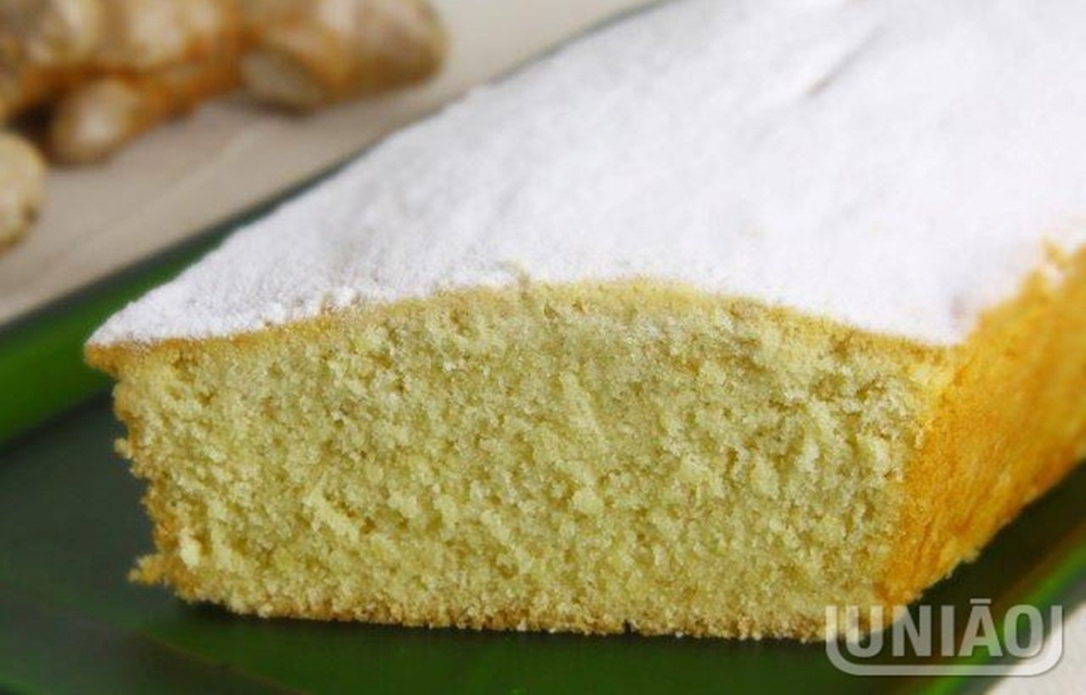 Ir para  <p>1 x&iacute;cara (ch&aacute;) de a&ccedil;&uacute;car refinado;</p>

<p>1 colher (sopa) de gengibre ralado;</p>

<p>1 x&iacute;cara (ch&aacute;) de manteiga;</p>

<p>3...