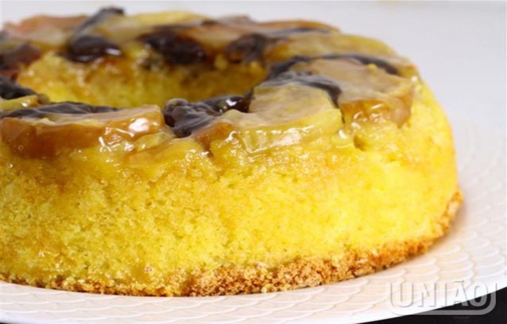 Ir para  <p>3&nbsp;ma&ccedil;&atilde;s com casca, sem sementes;</p>

<p>4&nbsp;ovos;</p>

<p>3&nbsp;x&iacute;caras (ch&aacute;) de...