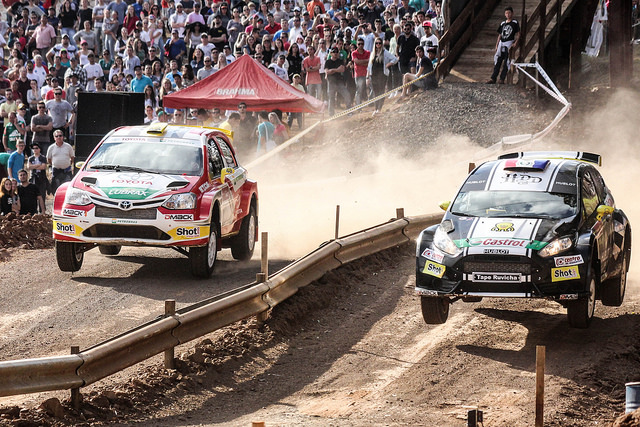 Ir para  <p><big>Vai ser dada a largada para a 20&ordf; edi&ccedil;&atilde;o do Erechim Rally Brasil. Nesta sexta, 19h, ap&oacute;s a realiza&ccedil;&atilde;o dos treinos livres (shakedown) na parte da manh&atilde;,...