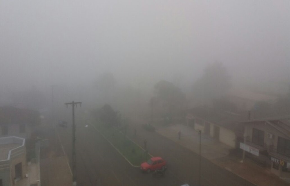 Ir para  <p>Ap&oacute;s longo per&iacute;odo chuvoso. a semana come&ccedil;a com frio e neblina em Viadutos. Na manh&atilde; desta segunda-feira, os term&ocirc;metros chegaram a 5&deg; no centro da cidade e a visibilidade...