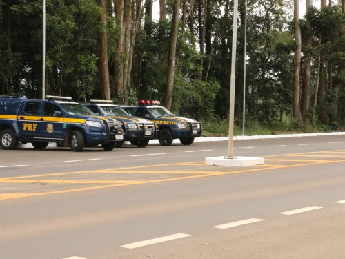 Ir para  <p><big>A partir desta quinta-feira, 06, a Pol&iacute;cia Rodovi&aacute;ria Federal vai paralisar alguns servi&ccedil;os por causa do contingenciamento or&ccedil;ament&aacute;rio do Governo...
