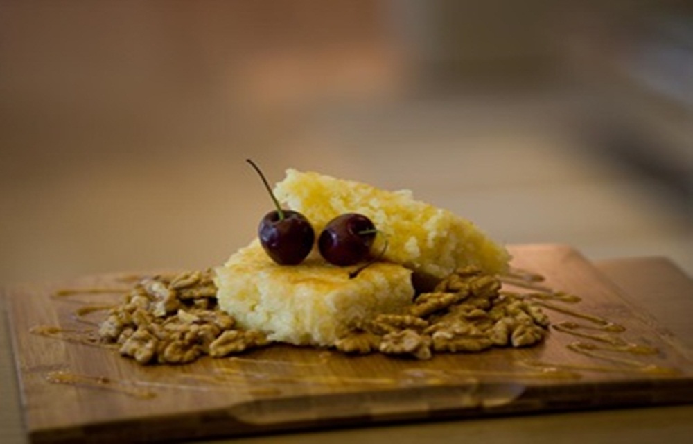 Ir para  <ul>
	<li>4 x&iacute;caras de aipim ralado;</li>
	<li>3 x&iacute;caras de a&ccedil;&uacute;car;</li>
	<li>200 g de margarina;</li>
	<li>1 pacote(pequeno) de queijo...
