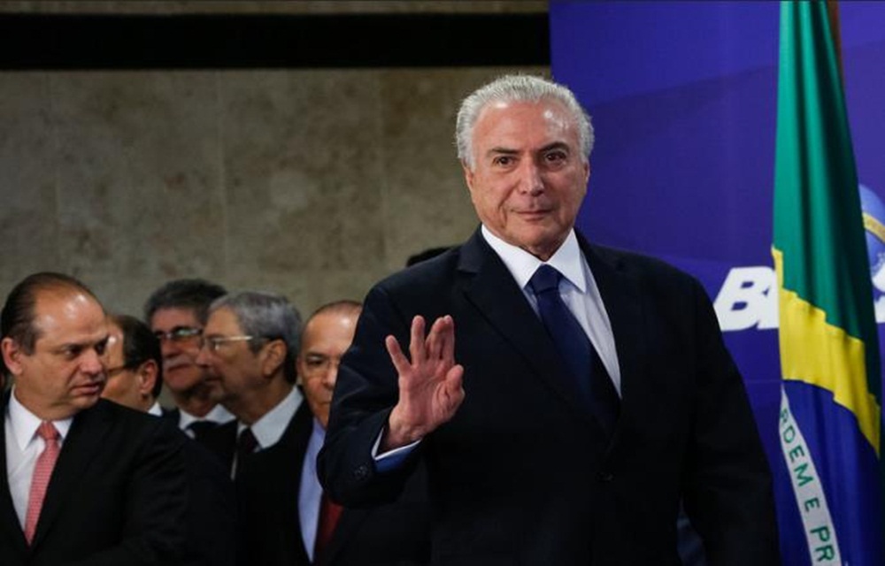 Ir para  <p>A C&acirc;mara dos Deputados come&ccedil;ar &agrave;s 9h desta quarta-feira a decidir o futuro do presidente Michel Temer, que &eacute; acusado de corrup&ccedil;&atilde;o passiva nas...