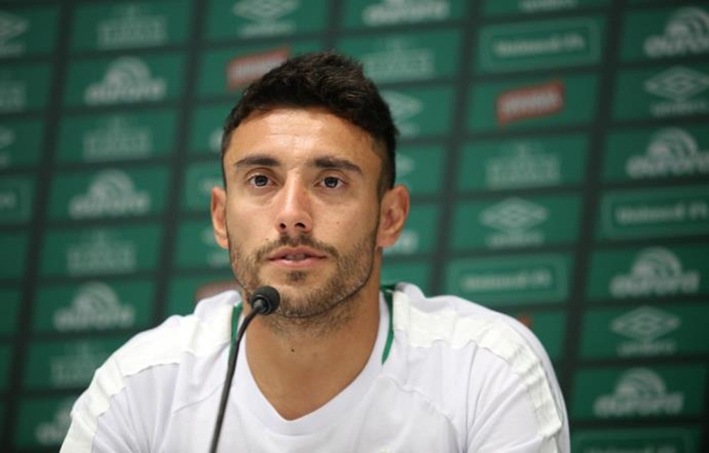Ir para  <p>Oito meses ap&oacute;s comover o mundo com a trag&eacute;dia a&eacute;rea na Col&ocirc;mbia, a Chapecoense &eacute; o time convidado pelo Barcelona para o seu tradicional amistoso de apresenta&ccedil;&atilde;o...