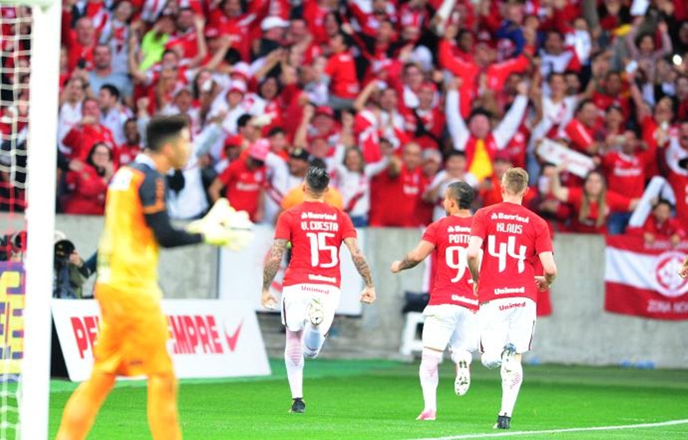 Ir para  <p>O Inter manteve o embalo e venceu o Londrina, por 3 a 1, na tarde deste s&aacute;bado, no est&aacute;dio Beira-Rio. Com&nbsp;os tr&ecirc;s pontos conquistado, a equipe seguiu na segunda coloca&ccedil;&atilde;o da...