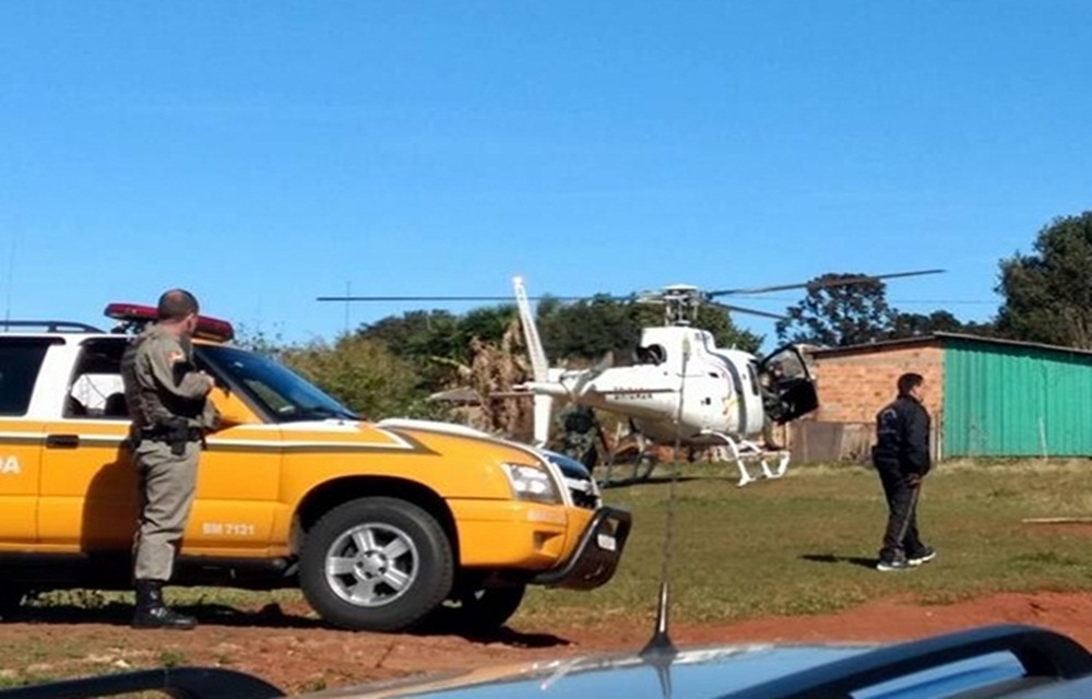 Ir para  <p>A Pol&iacute;cia Civil divulgou a identidade do principal suspeito de matar um sargento do Comando Rodovi&aacute;rio da Brigada Militar, ainda na segunda-feira, em Cruz Alta, no Noroeste ga&uacute;cho. A Pol&iacute;cia...