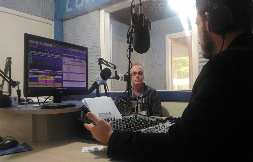 Ir para  <p>Na manh&atilde; desta qinta-feira (24/08), o gerente de unidade da Corsan de Gaurama, Pedro Asterio Hartman, concedeu entrevista &agrave; r&aacute;dio Comunidade FM, durante o programa Panorama Geral. Entre os temas abordados...