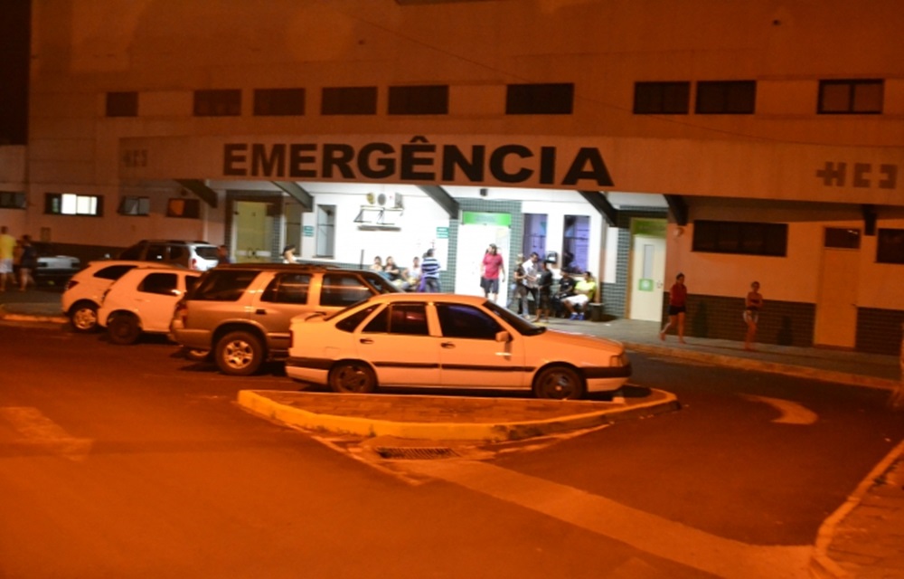 Ir para  <p>Quatro homens foram executados em Carazinho, na madrugada desta quinta-feira. Um homem de 43 anos e dois filhos dele est&atilde;o entre as v&iacute;timas.<br />
<br />
Segundo informa&ccedil;&otilde;es da...