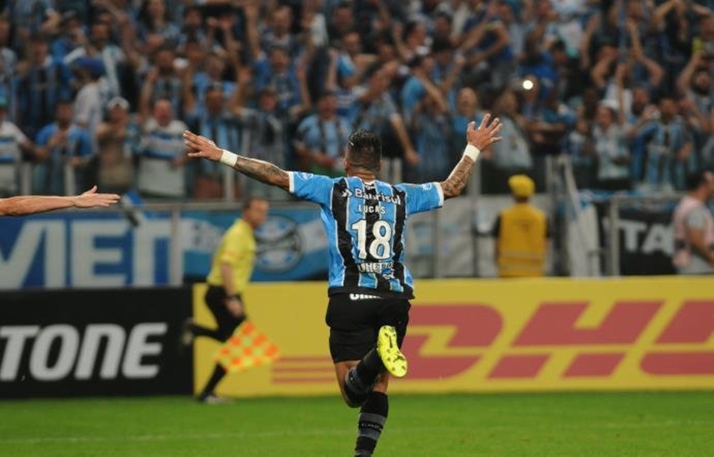 Ir para  <p>"Foi o 20 de setembro.".. Foi na data m&aacute;xima do Rio Grande do Sul, do orgulho ga&uacute;cho, que o Gr&ecirc;mio deu orgulho a sua torcida. O time comandado por Renato Portaluppi superou a...