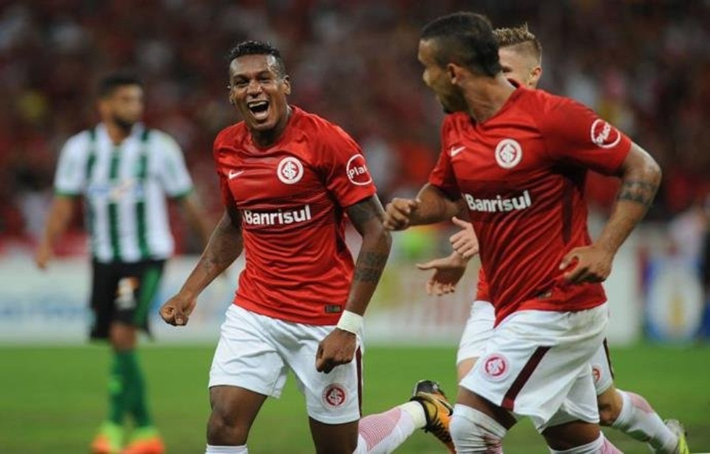Ir para  <p>N&atilde;o foi a melhor atua&ccedil;&atilde;o diante de um dos advers&aacute;rios mais qualificados da S&eacute;rie B. Mas o resultado veio. Na base do abafa e na estrela do t&eacute;cnico Guto Ferreira, o Inter...