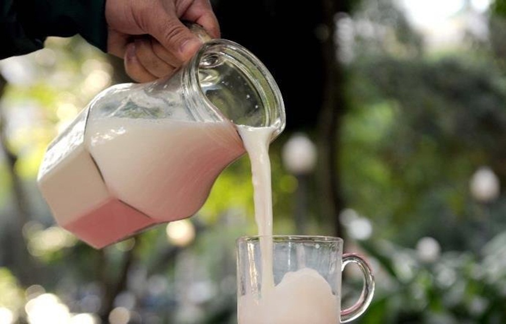 Ir para  <p>A suspens&atilde;o das licen&ccedil;as autom&aacute;ticas de importa&ccedil;&atilde;o de l&aacute;cteos do Uruguai deve provocar mudan&ccedil;as r&aacute;pidas para o consumidor e lentas para o produtor de...