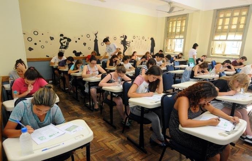 Ir para  <p>A aplica&ccedil;&atilde;o das provas do Sistema de Avalia&ccedil;&atilde;o da Educa&ccedil;&atilde;o B&aacute;sica (Saeb) come&ccedil;a nesta segunda-feira e vai at&eacute; o dia 3 de novembro. Segundo...