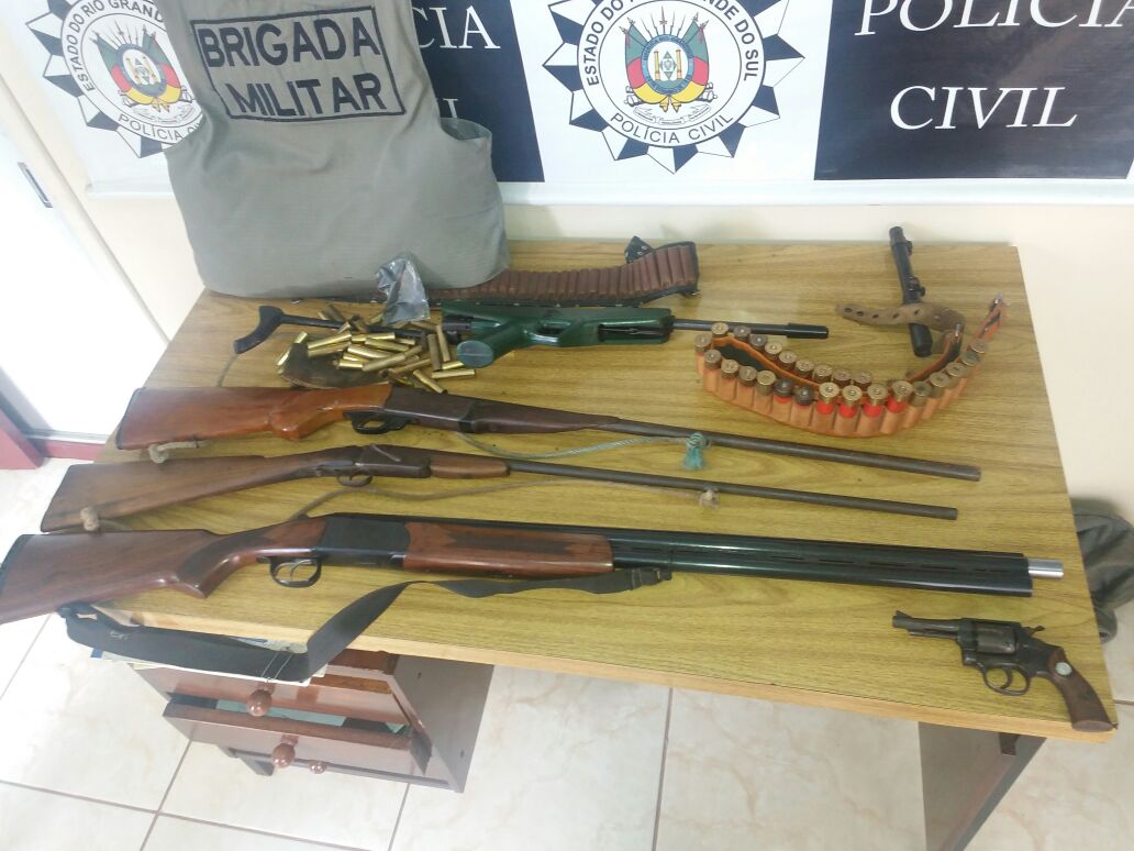 Ir para  <p><big>A partir de den&uacute;ncias de amea&ccedil;as e uma tentativa de homic&iacute;dio na Linha Rio Marcelino, A Pol&iacute;cia Civil (DP de Viadutos, 2&ordf; DP de Erechim e Delegacia Regional) e a Brigada...