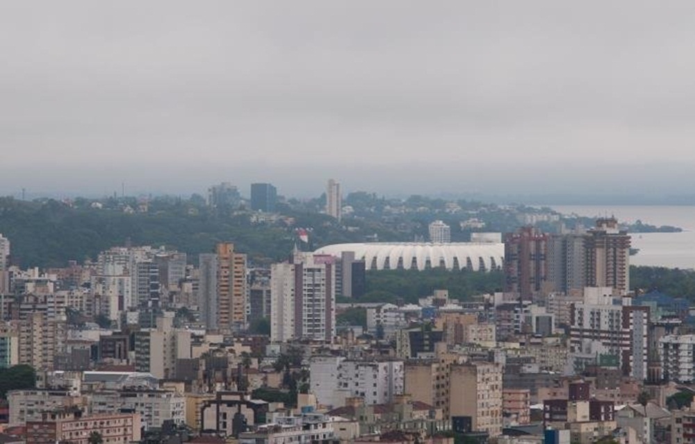 Ir para  <p>A nebulosidade deve atingir v&aacute;rios pontos do Rio Grande do Sul nesta ter&ccedil;a-feira. Apesar de n&atilde;o ser um dia de tempo aberto, o sol pode aparecer com nuvens na maioria das regi&otilde;es no Estado, que...