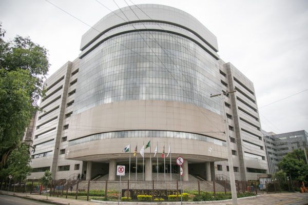 Ir para  <p><big>A Associa&ccedil;&atilde;o Brasileira de Radiodifus&atilde;o Comunit&aacute;ria &ndash; Abra&ccedil;o Brasil - vai acompanhar todas as manifesta&ccedil;&otilde;es agendadas tanto para o dia 24...