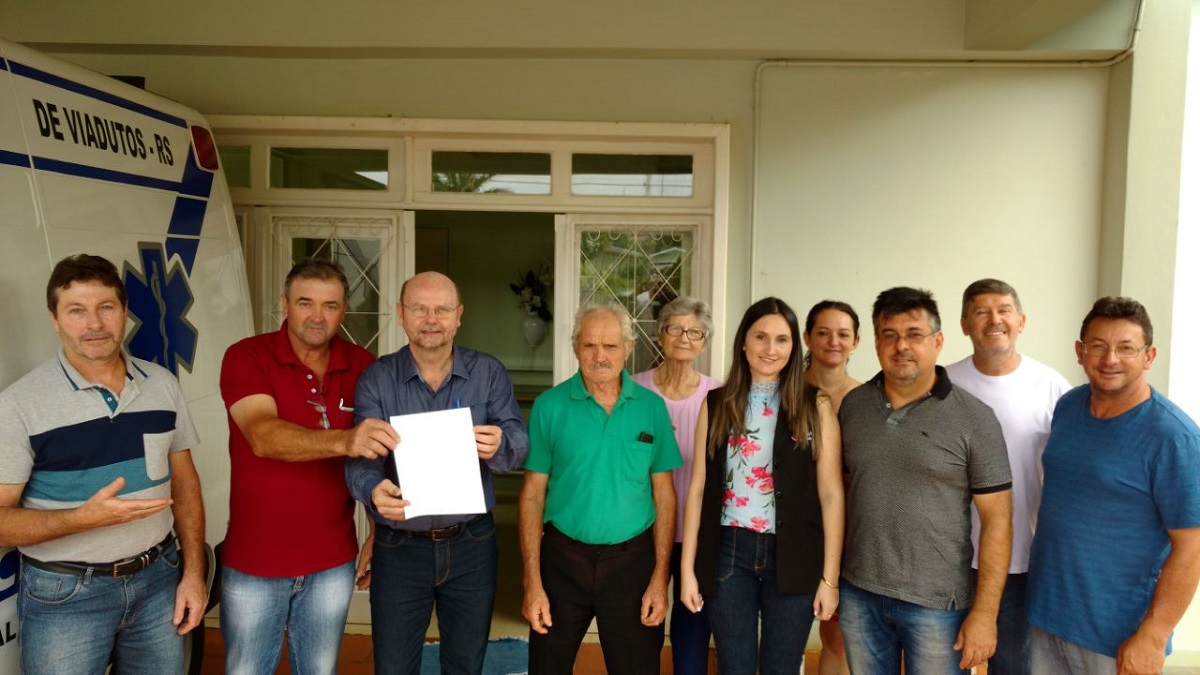 Ir para  <p><big>Da primeira emenda, no valor de R$ 150.000,00, j&aacute; est&atilde;o sendo montados os editais do processo licitat&oacute;rio e o valor j&aacute; est&aacute; depositado em conta espec&iacute;fica. O...