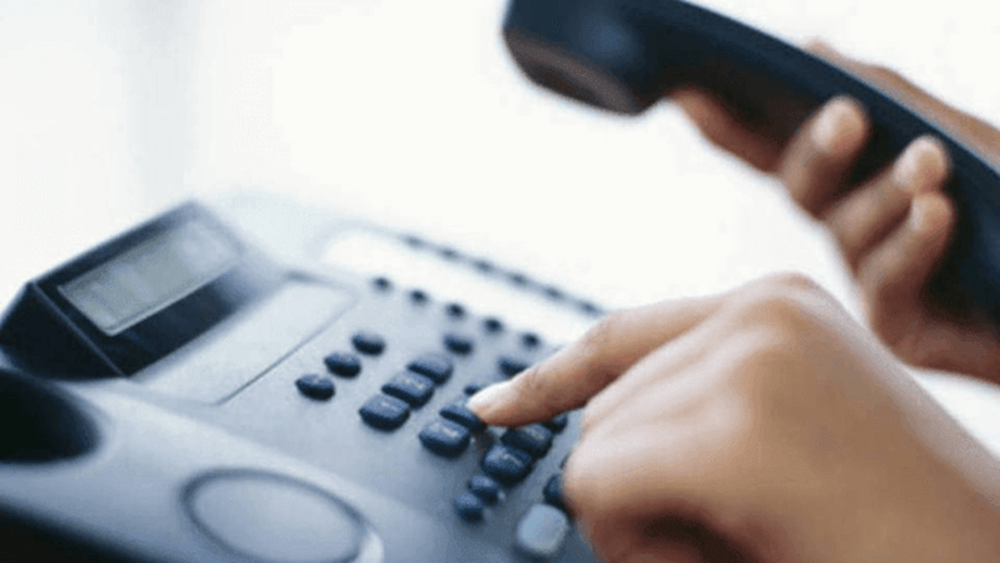 Ir para  <p><big>A partir do dia 25 de fevereiro, as liga&ccedil;&otilde;es locais e interurbanas de <strong><a href="https://exame.abril.com.br/noticias-sobre/telefonia">telefones</a></strong> fixos...