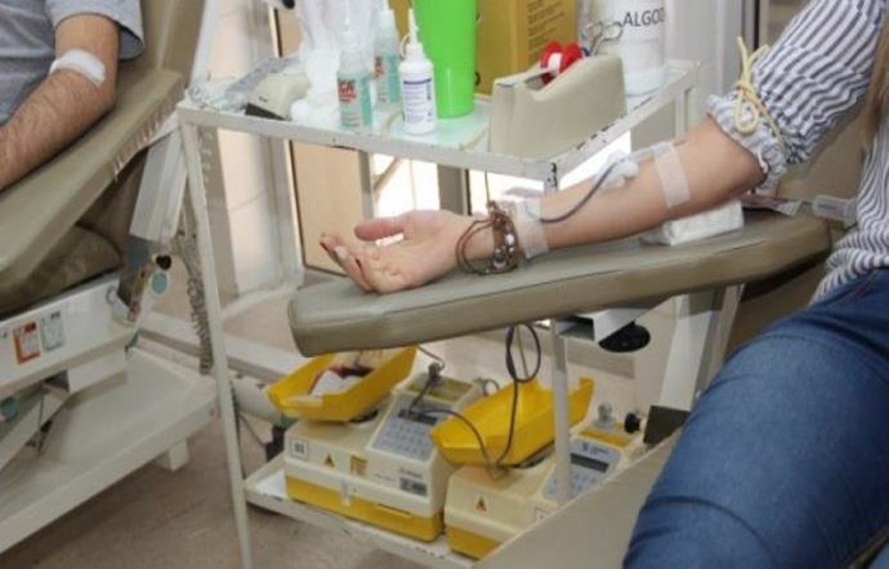Ir para  <p>Para garantir estoque durante os quatro dias do Carnaval, o Hemocentro do Rio Grande do Sul precisa de doa&ccedil;&otilde;es de sangue. Todos os tipos s&atilde;o bem-vindos, mas a necessidade principal, de acordo com a...