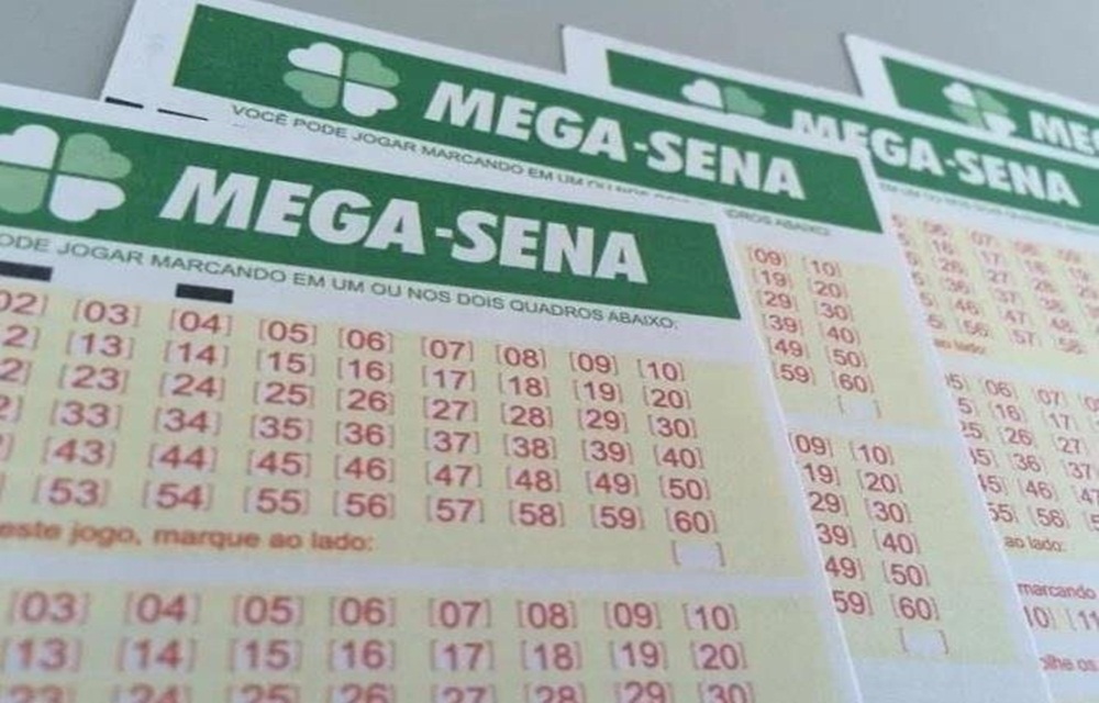 Ir para  <p>Uma aposta de Curitiba, no Paran&aacute;, acertou a seis dezenas da Mega-Sena, sorteadas na noite deste s&aacute;bado. O apostador ir&aacute; faturar mais de R$ 104 milh&otilde;es ap&oacute;s o sorteio realizado em...