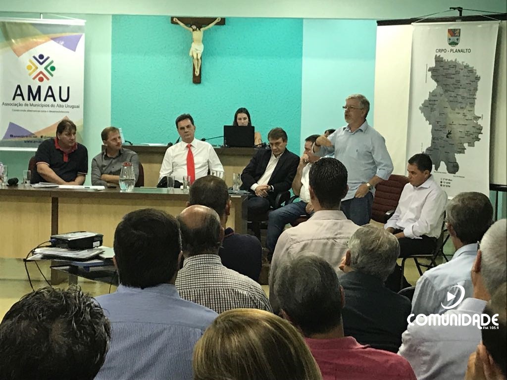 Ir para  <p><big>A programa&ccedil;&atilde;o de abertura da VII EXPOVIADUTOS iniciou com reuni&atilde;o da AMAU (Associa&ccedil;&atilde;o dos Munic&iacute;pios do Alto Uruguai), na C&acirc;mara Municipal de...