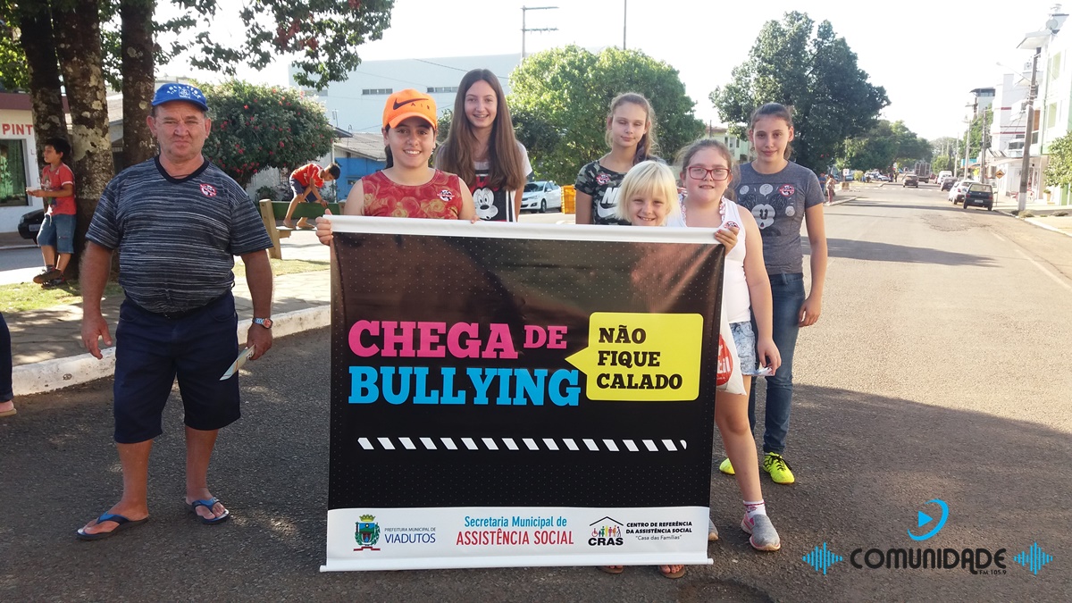 Ir para  <p><big>O CRAS e a Secretaria de Assist&ecirc;ncia Social de Viadutos realizaram, na tarde desta quarta-feira, na Avenida Independ&ecirc;ncia, sa&iacute;da para Gaurama, ped&aacute;gio informativo&nbsp;sobre o...