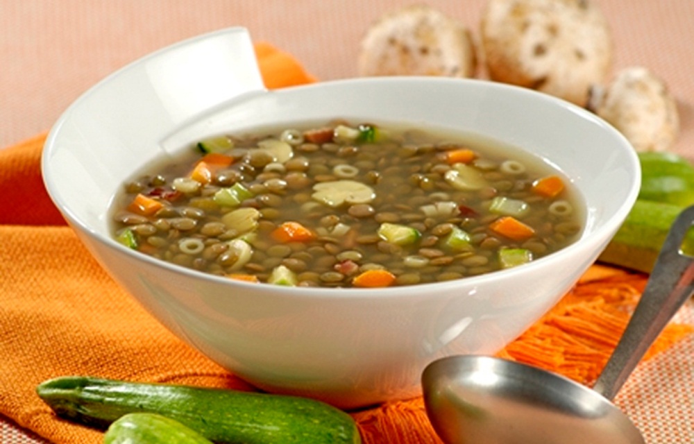 Ir para  <ul>
	<li>2&nbsp;colheres (sopa) de&nbsp;<a href="https://mdemulher.abril.com.br/receitas/busca/?ingrediente=azeite-de-oliva">azeite de oliva</a>;</li>
	<li>3&nbsp;dentes...
