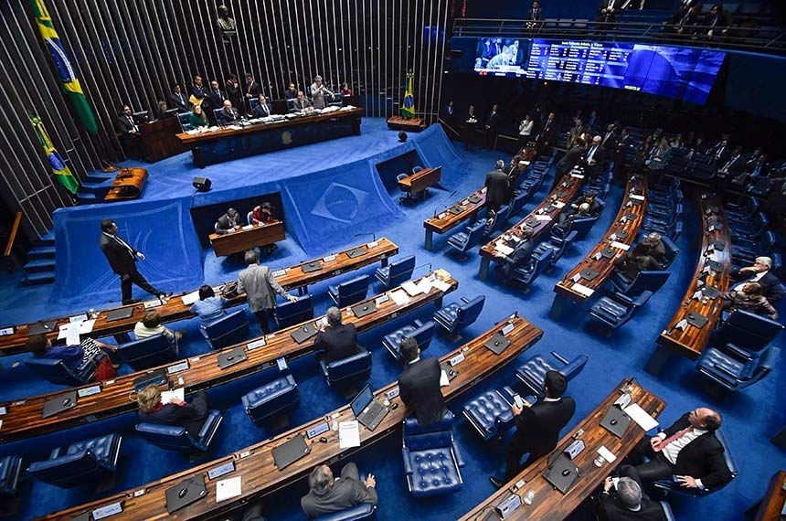 Ir para  <p><big>O Plen&aacute;rio aprovou nesta ter&ccedil;a-feira (10) o Projeto de Lei do Senado (PLS)&nbsp;<a href="http://www25.senado.leg.br/web/atividade/materias/-/materia/132042">513/2017</a>, que...