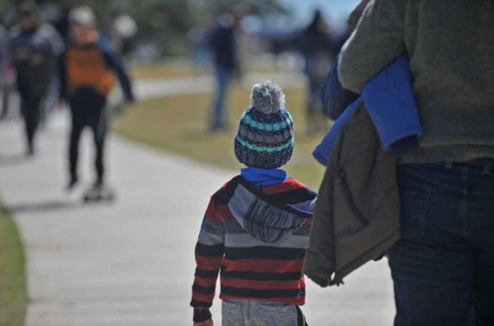 Ir para  <h3>O ar seco e frio, j&aacute; mais enfraquecido, proporcionou nesta ter&ccedil;a-feira mais uma manh&atilde; gelada no Rio Grande do Sul. A condi&ccedil;&atilde;o garante tempo firme na maioria das regi&otilde;es e...