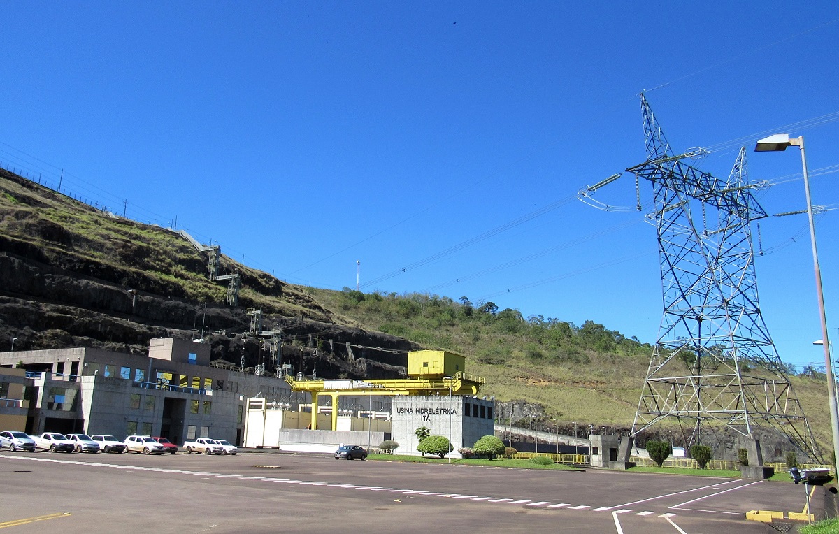 Ir para  <p><big>Uma Usina constru&iacute;da em tempo recorde, com obras grandiosas. Em 24 de outubro de 2018 a Usina Hidrel&eacute;trica It&aacute; completa 18 anos em opera&ccedil;&atilde;o. Instalada entre os...