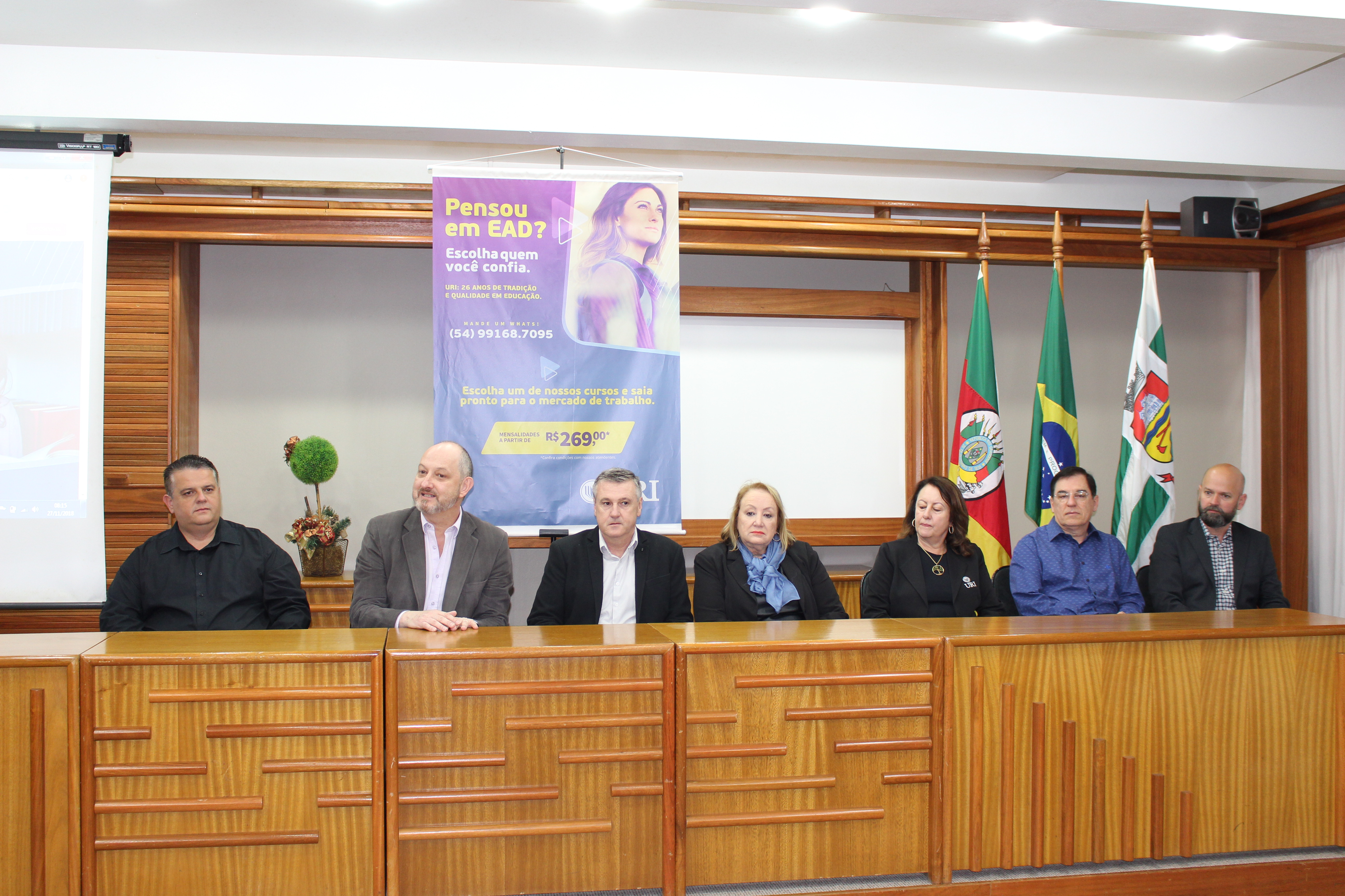 Ir para  <p><big>A URI Erechim d&aacute; um grande passo em dire&ccedil;&atilde;o &agrave; utiliza&ccedil;&atilde;o de novas tecnologias e plataformas de ensino, que al&eacute;m de propiciarem o ingresso efetivo da...