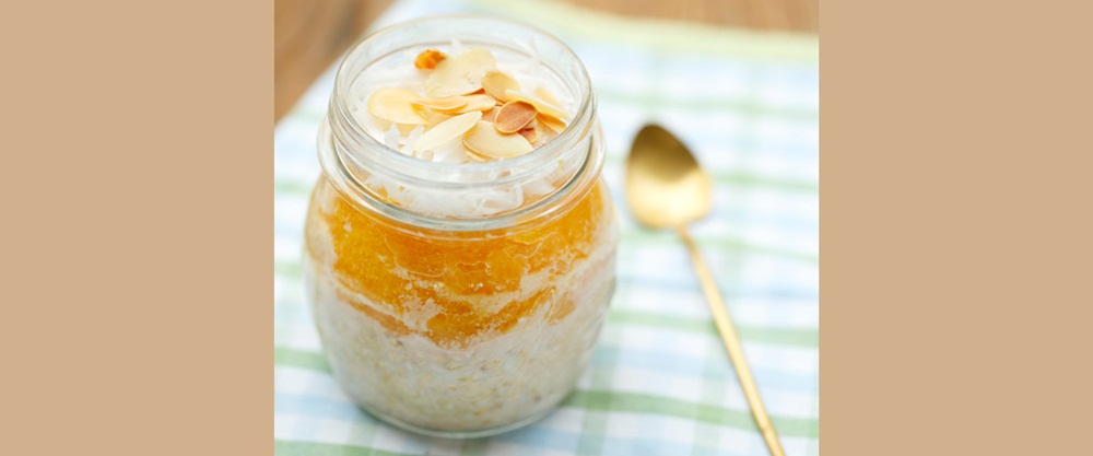 Ir para  <p>meia x&iacute;cara (ch&aacute;) de Aveia Flocos;</p>

<p>meia x&iacute;cara (ch&aacute;) de Leite;</p>

<p>1 colher (sopa) de mel;</p>

<p>1 laranja em...