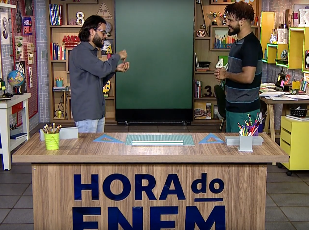 Ir para  <p>A Universidade Federal da Fronteira Sul (UFFS) &ndash; Campus Erechim foi&nbsp;destaque na programa&ccedil;&atilde;o da TV Escola de&nbsp;sexta-feira (14) no programa Hora do Enem. O coordenador do curso de...