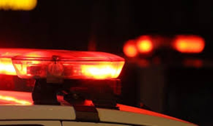 Ir para  <p><big>Uma adolescente de 16 anos, que estava em casa com o marido e uma filha de colo, foi alvejada por um disparo de arma de fogo. O companheiro dela fugiu quando o agressor fez os disparos. A ocorr&ecirc;ncia aconteceu pouco...