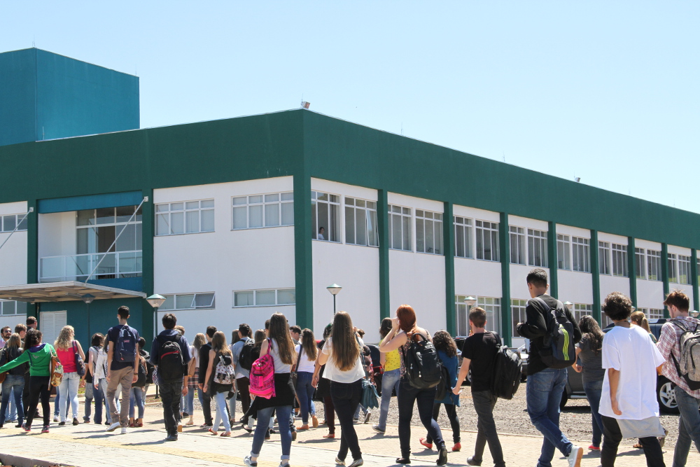Ir para  <p><big>Interessados em cursar disciplinas isoladas em um dos tr&ecirc;s mestrados gratuitos ofertados pela Universidade Federal da Fronteira Sul (UFFS) no Campus Erechim devem ficar atentos: a publica&ccedil;&atilde;o dos...