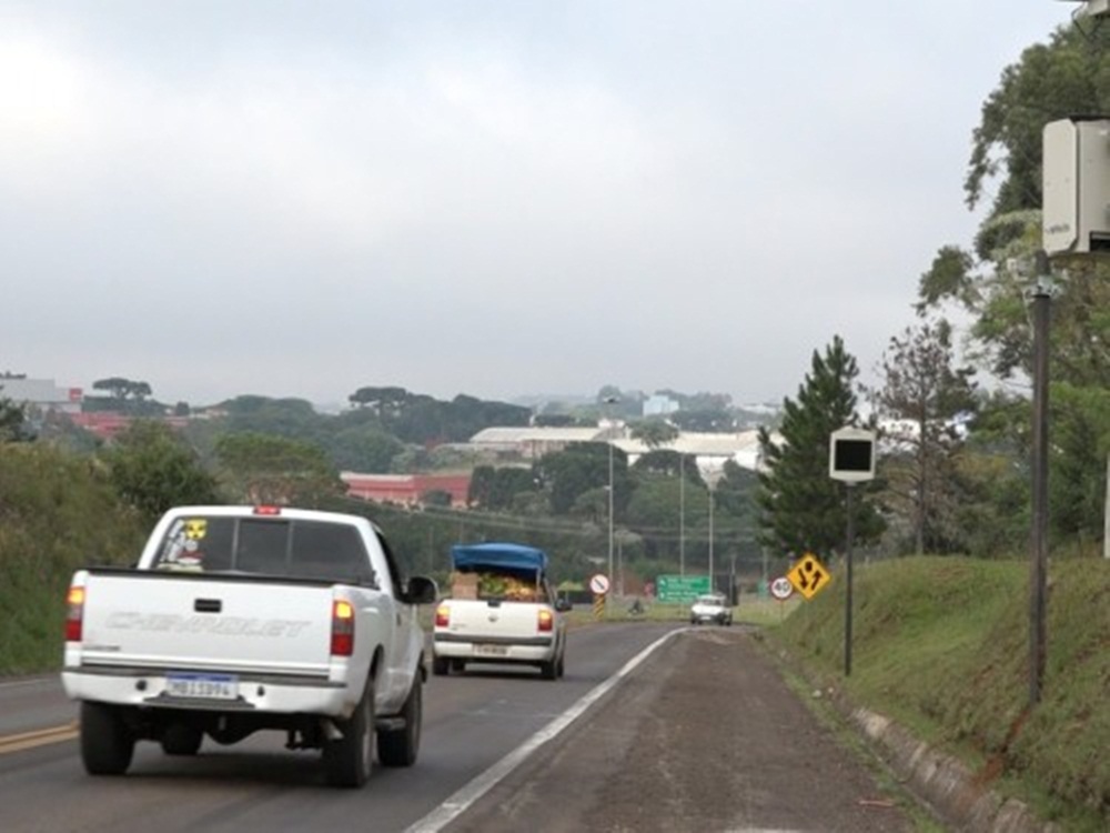 Ir para  <p><big>As chamadas lombadas eletr&ocirc;nicas que faziam o controle de velocidade em rodovias federais ser&atilde;o suspensas. Em&nbsp;Erechim os equipamentos foram retirados no inicio do ano de 2019, mas isso porque...