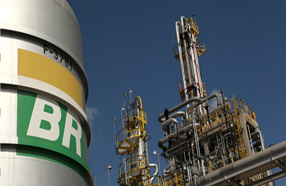 Ir para  <p>A Petrobras registrou lucro l&iacute;quido cont&aacute;bil de R$ 4 bilh&otilde;es, o que significa R$ 0,31 por a&ccedil;&atilde;o. O resultado superou em 92% o resultado do trimestre anterior, segundo a companhia. O...