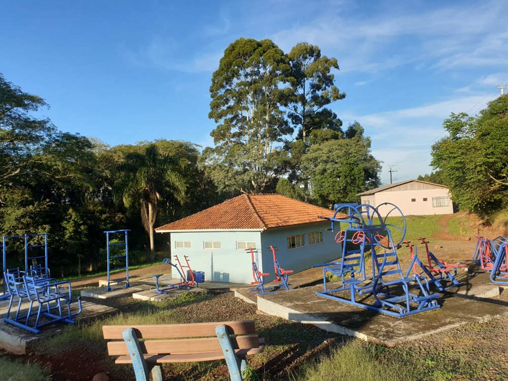 Ir para  <p><big>O Governo Municipal de Gaurama, atrav&eacute;s da Secretaria Municipal de Sa&uacute;de, oferece &agrave; popula&ccedil;&atilde;o o projeto Academia Show. At&eacute; o momento, 150 pessoas participam do...